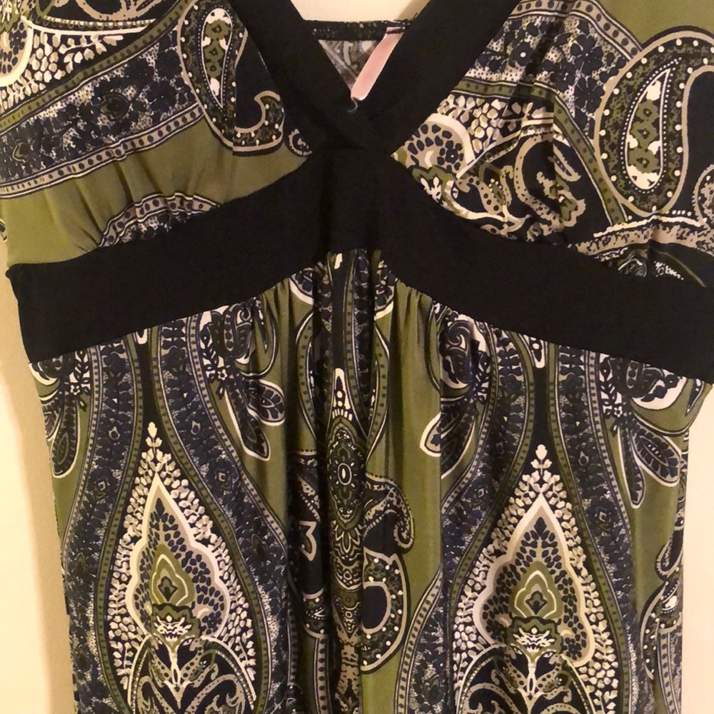 Patterned tank - Picture 5 of 7
